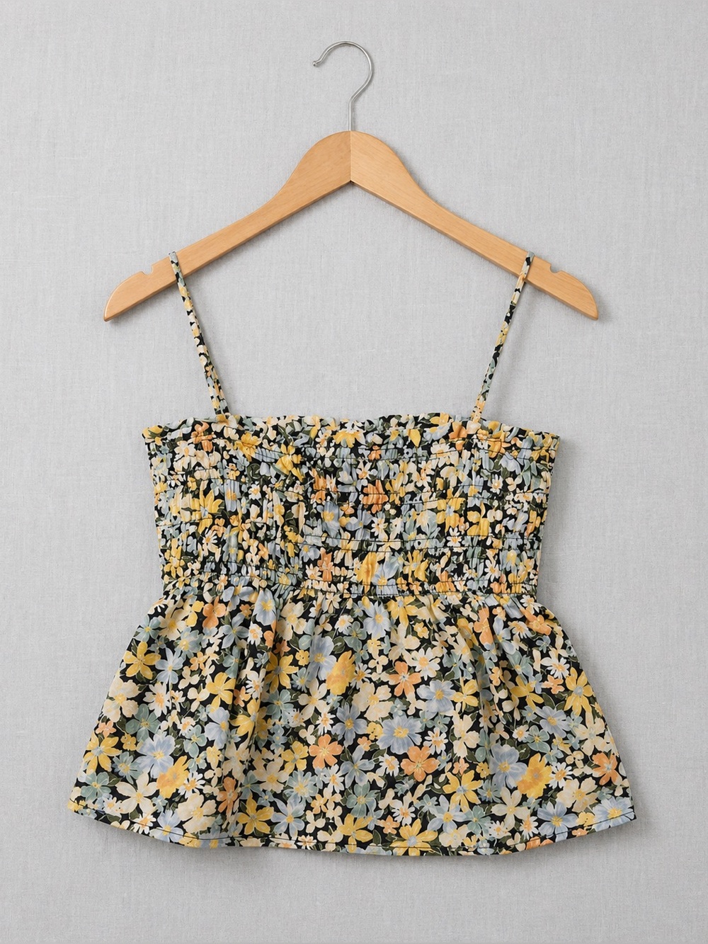 🦅 American Eagle Outfitters Floral Smocked Cami in Yellow, Black, and Pastel
